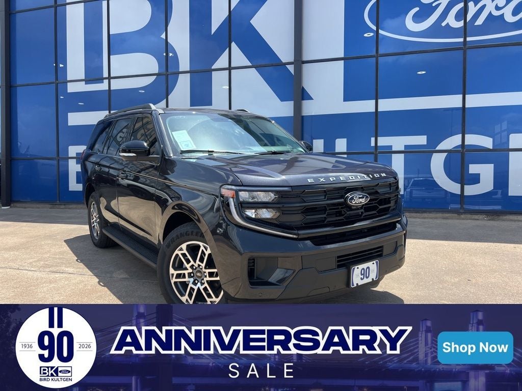 2026 Ford Expedition Active in Dark Matter Gray Metallic — front three-quarter view