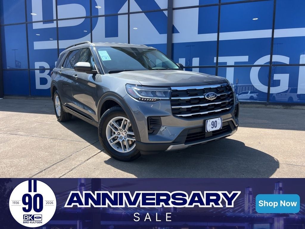 2026 Ford Explorer Active in Carbonized Gray Metallic — front three-quarter view