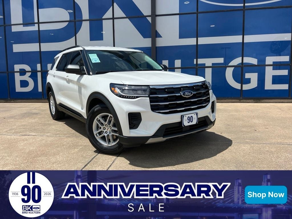 2026 Ford Explorer Active in Star White Metallic Tri-Coat — front three-quarter view
