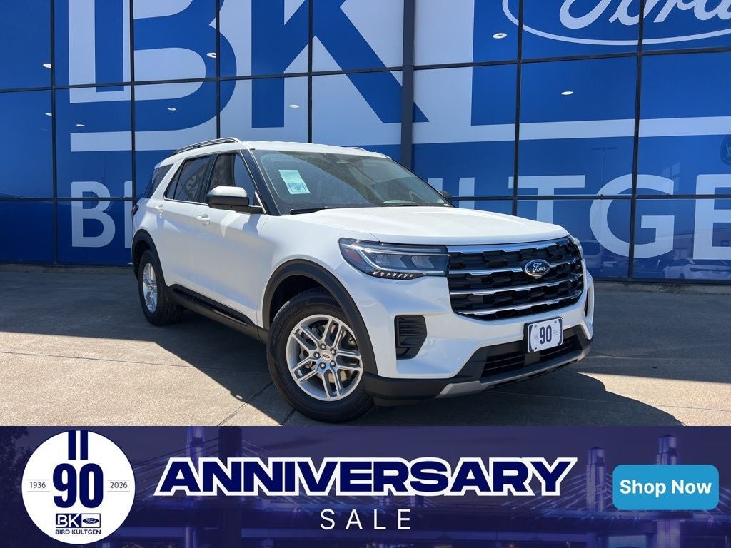 2026 Ford Explorer Active in Star White Metallic Tri-Coat — front three-quarter view
